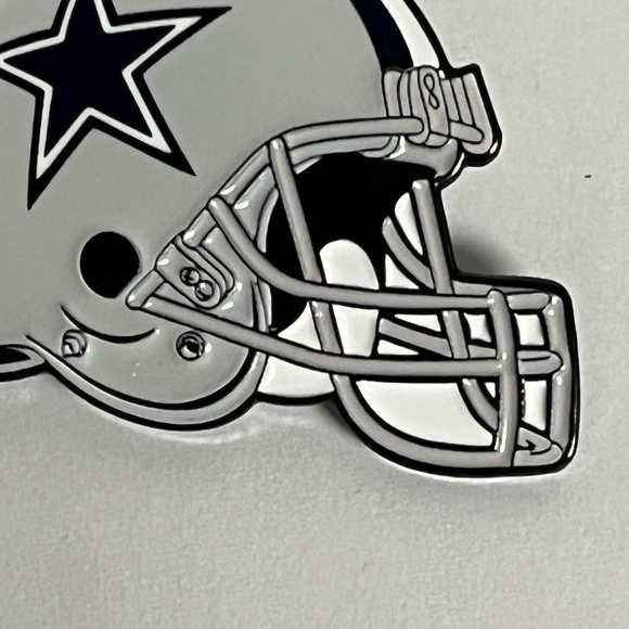 Dallas Cowboys Helmet Hat Pin Pins Streetwear Hats Bag Football Fitted New Era - Picture 3 of 8